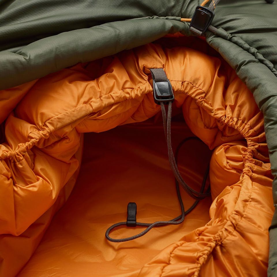 Fjällräven Women's Abisko Three Season Oliivi 04