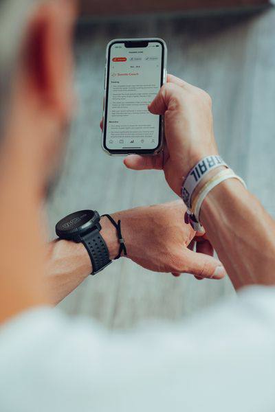 Suunto Race All Black  07