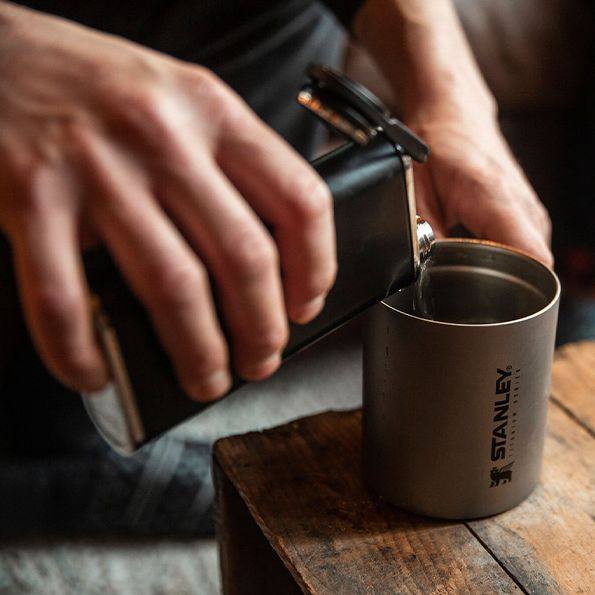 Stanley Classic 0,23 taskumatti Musta 07