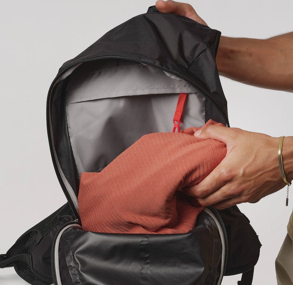 Salomon Cross 12 Black 10