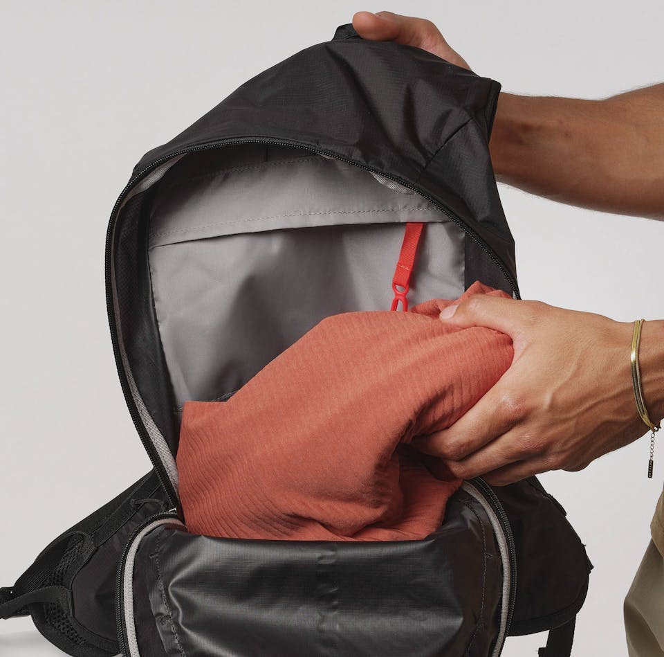 Salomon Cross 12 Black 10