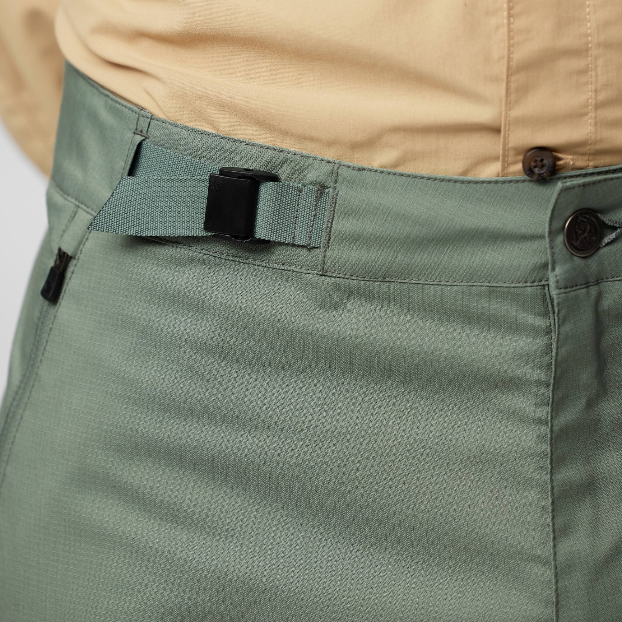 Fjällräven Men's Abisko Hike Shorts Laurel Green 08