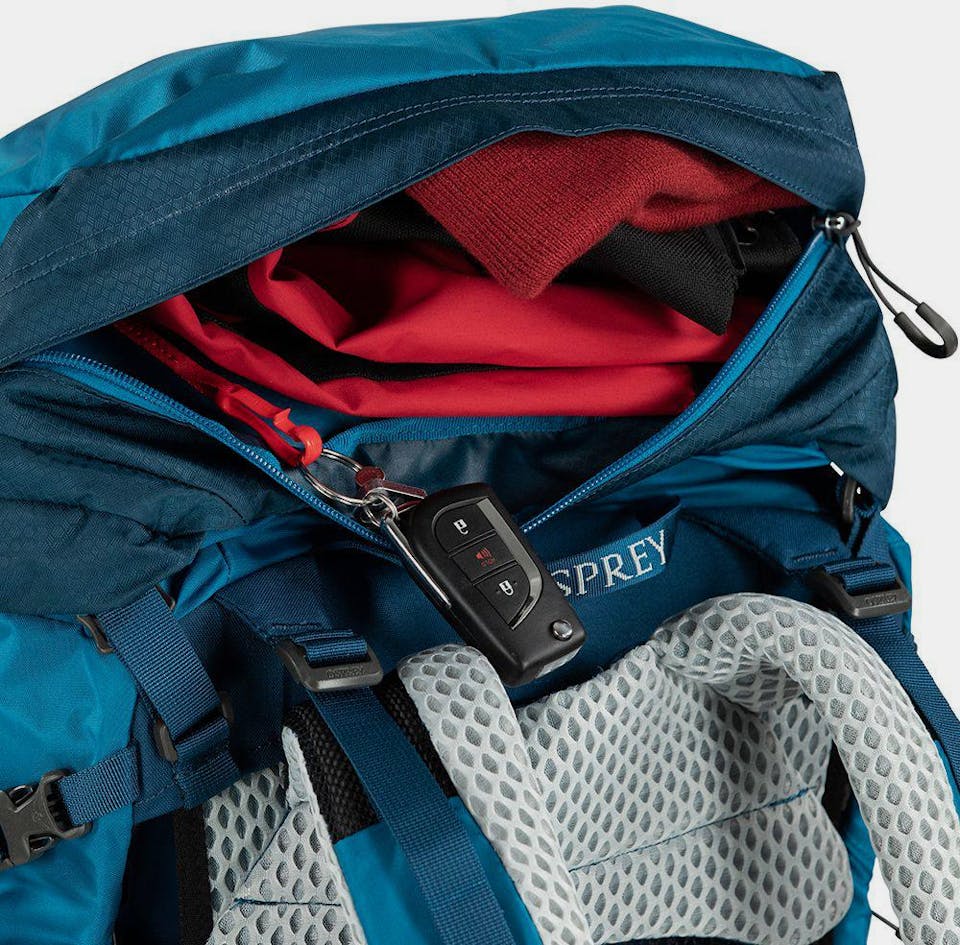 Osprey Atmos AG LT 65, Hanwag Men's Nazcat II GTX Musta 29