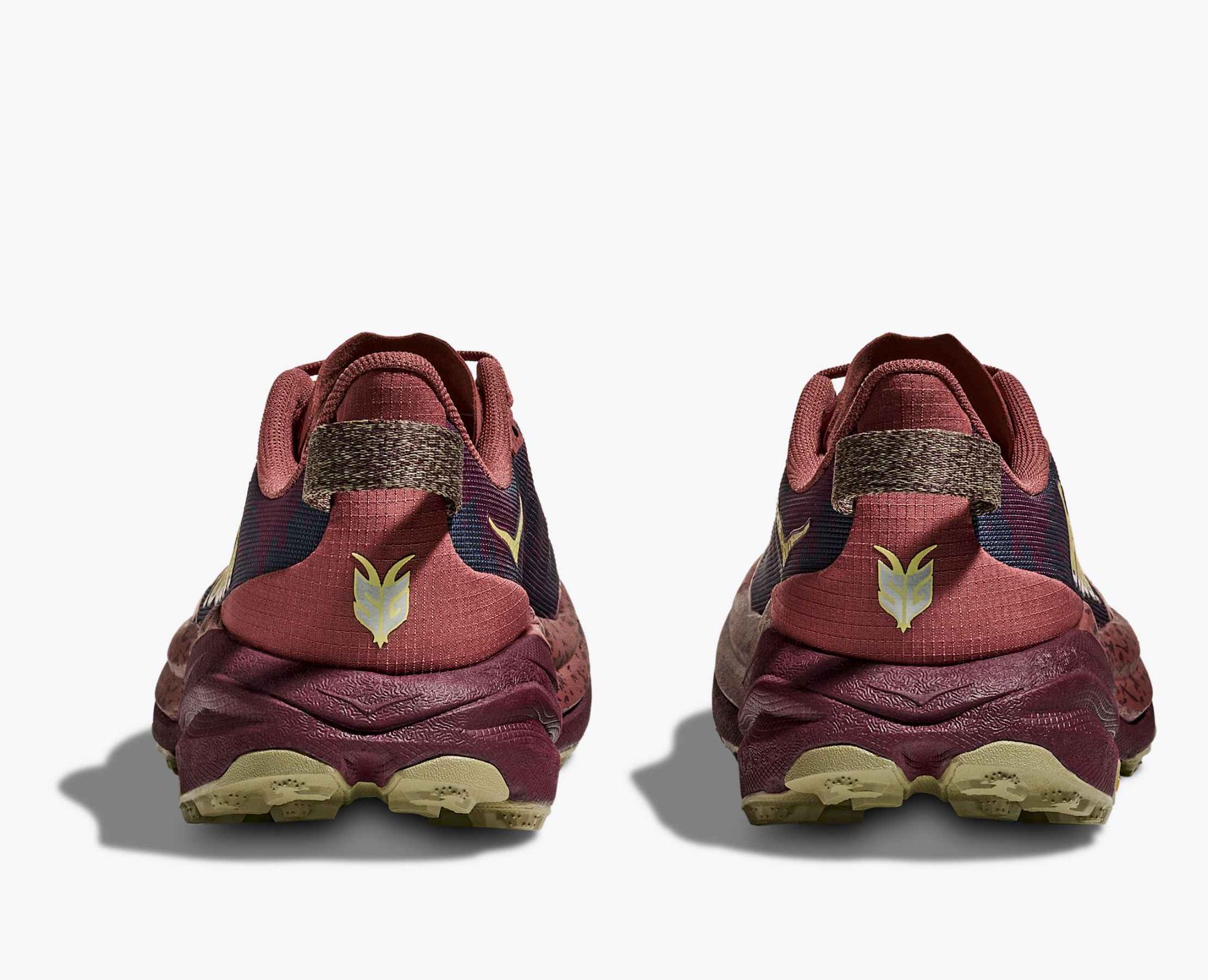 Hoka Women's Speedgoat 6 Rouge / Black Cherry 07