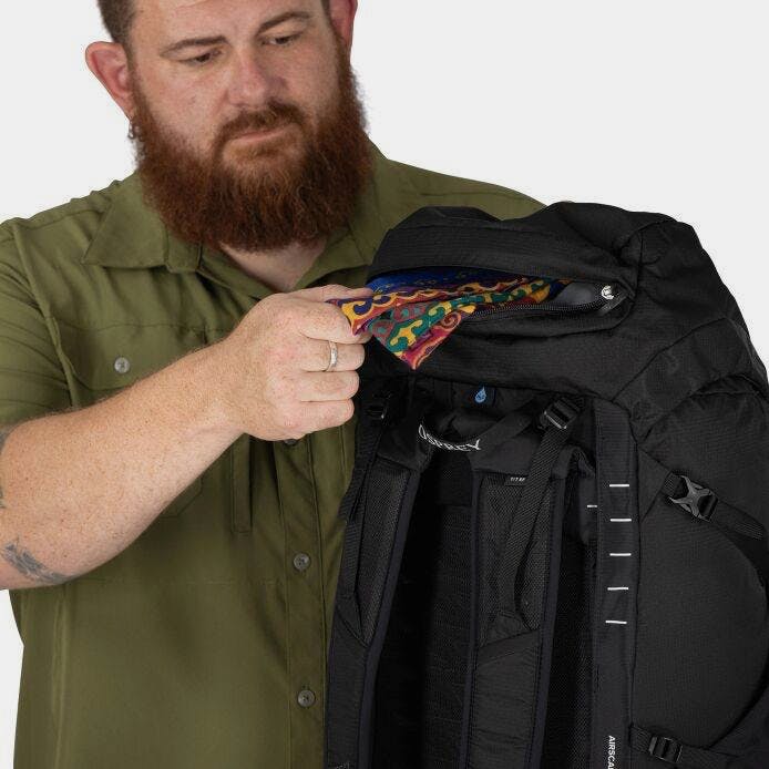 Osprey Talon 33 EF Musta/Coal 06