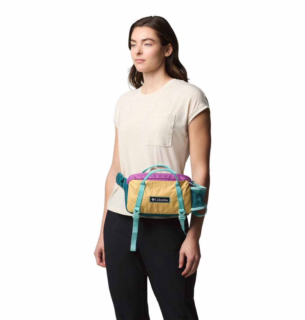 Snowdrift, Clematis Blue, Hot