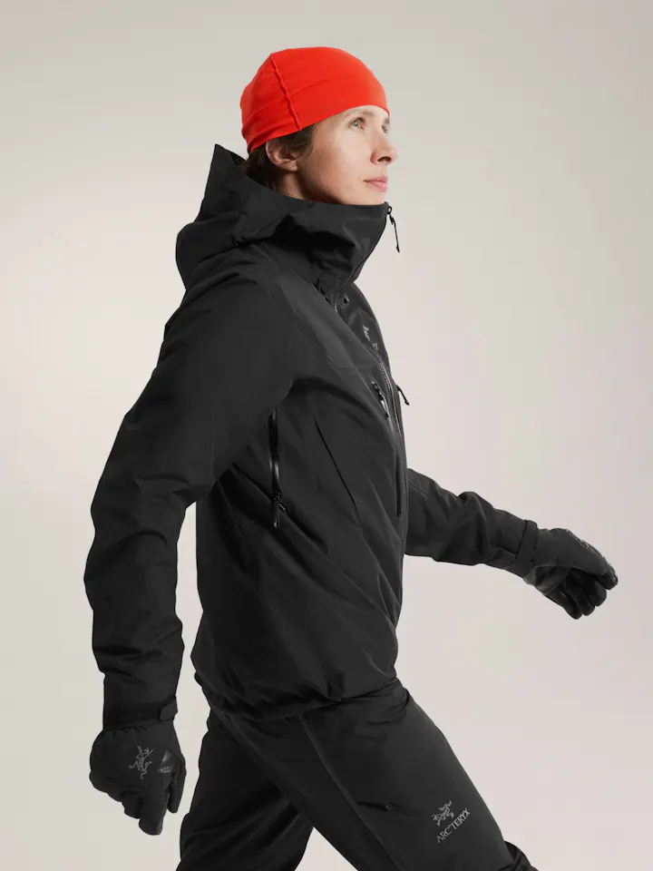 Arc'teryx Women's Alpha SV Jacket Musta 05