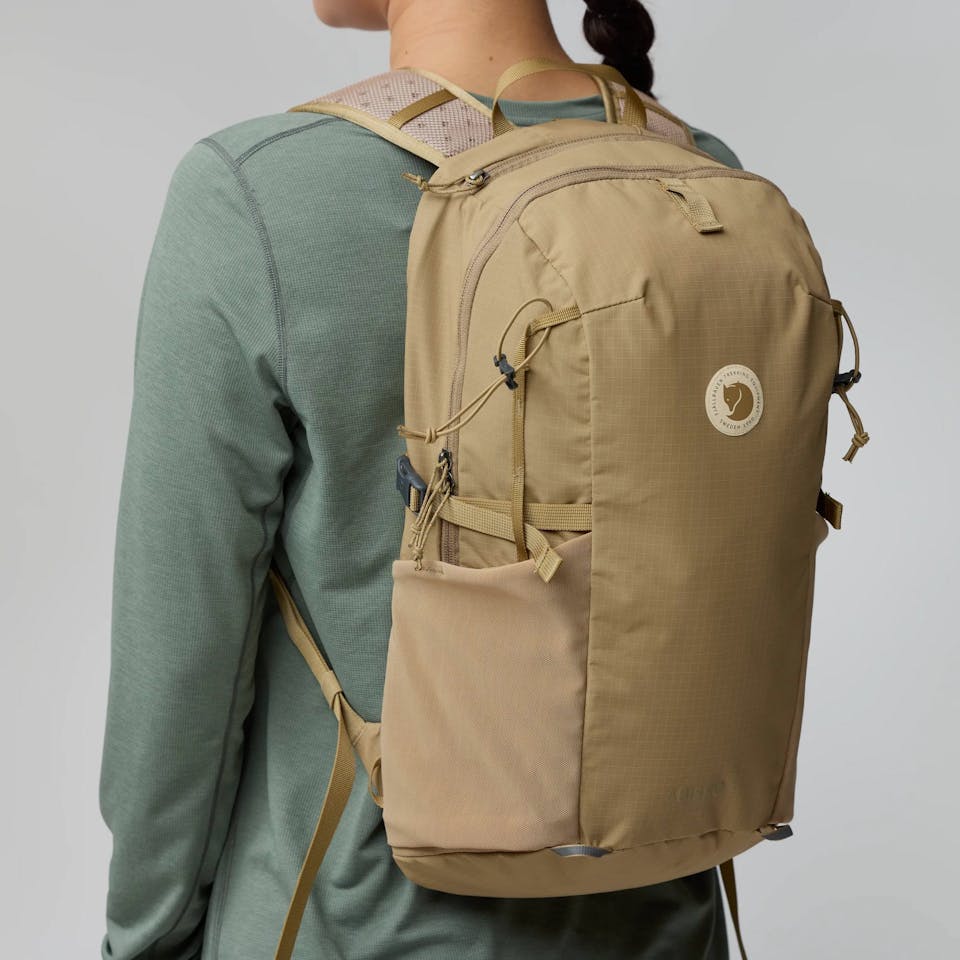 Fjällräven Abisko Softpack 16 Clay 09