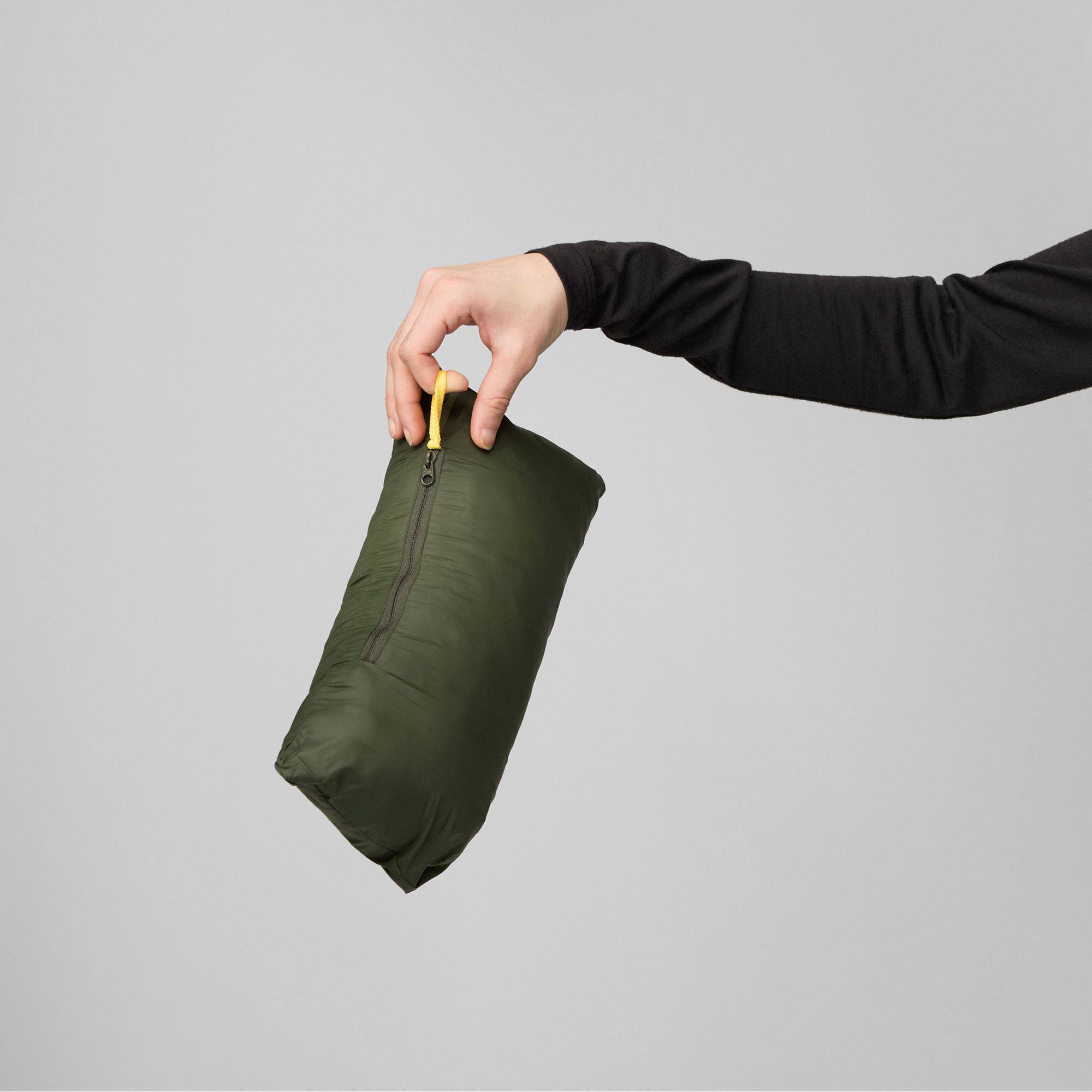 Fjällräven Women's Expedition Lätt Hoodie - Naisten kevyttoppatakki Deep Forest 04