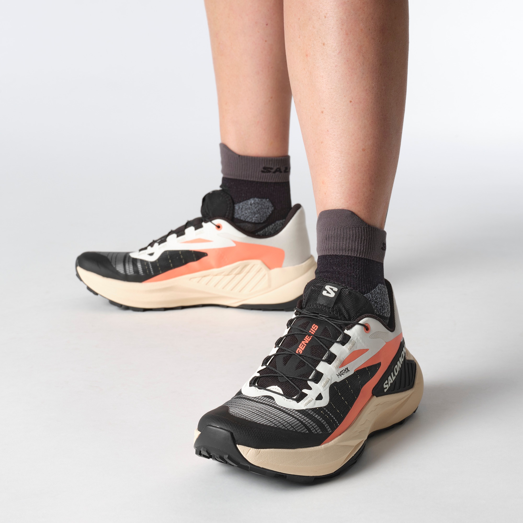 Salomon Women's Genesis Coral 02