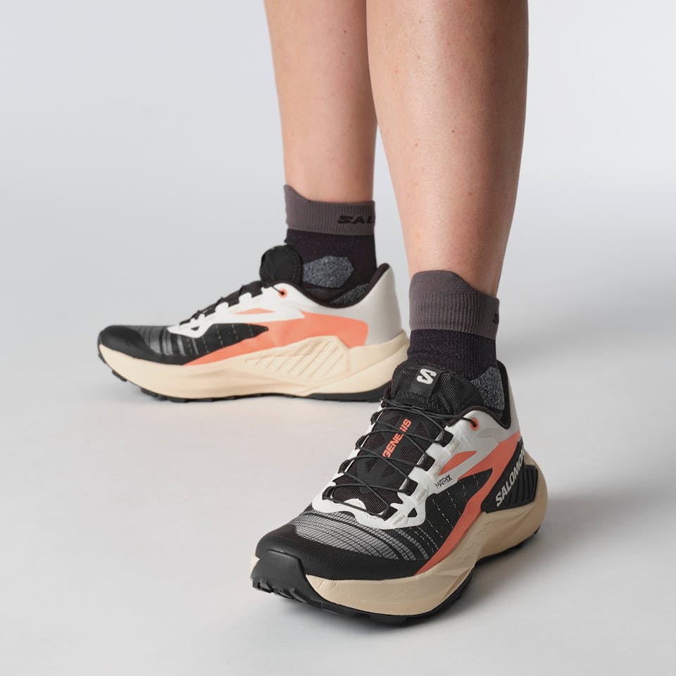 Salomon Women's Genesis Coral 02