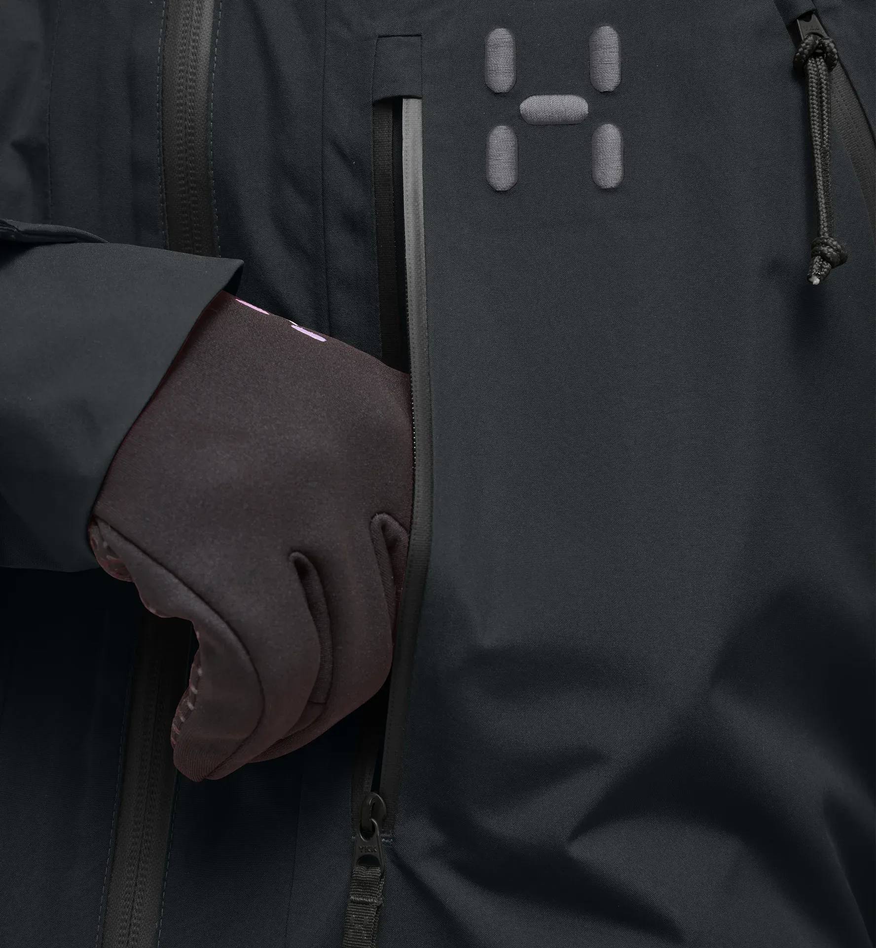 Haglöfs Men's Latnja GTX Insulated Jacket Black 09