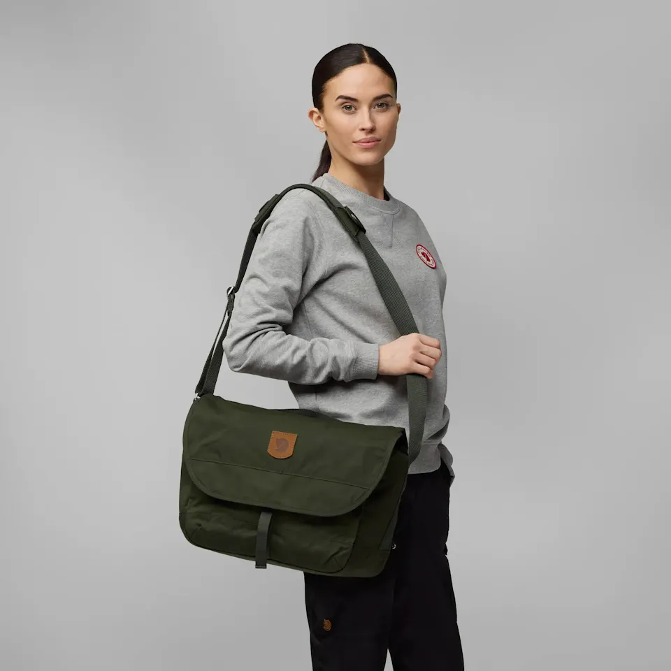 Fjällräven Greenland Shoulder Bag Black 01