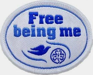 Partiotuote Free being me -merkki