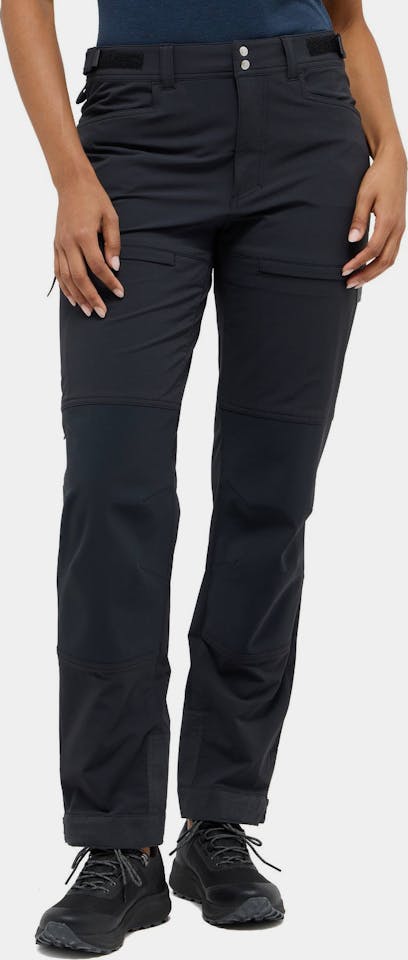 Haglöfs Women's Magma Rugged Pant Musta 01