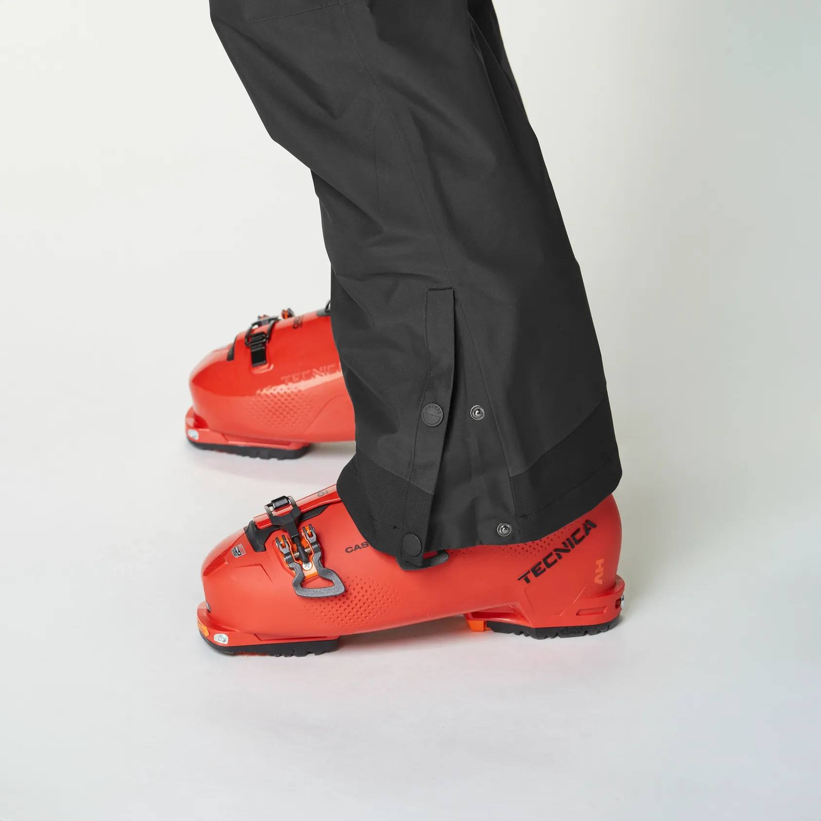 Picture Organic Clothing Men's Ozonn 3L Bib Black 06