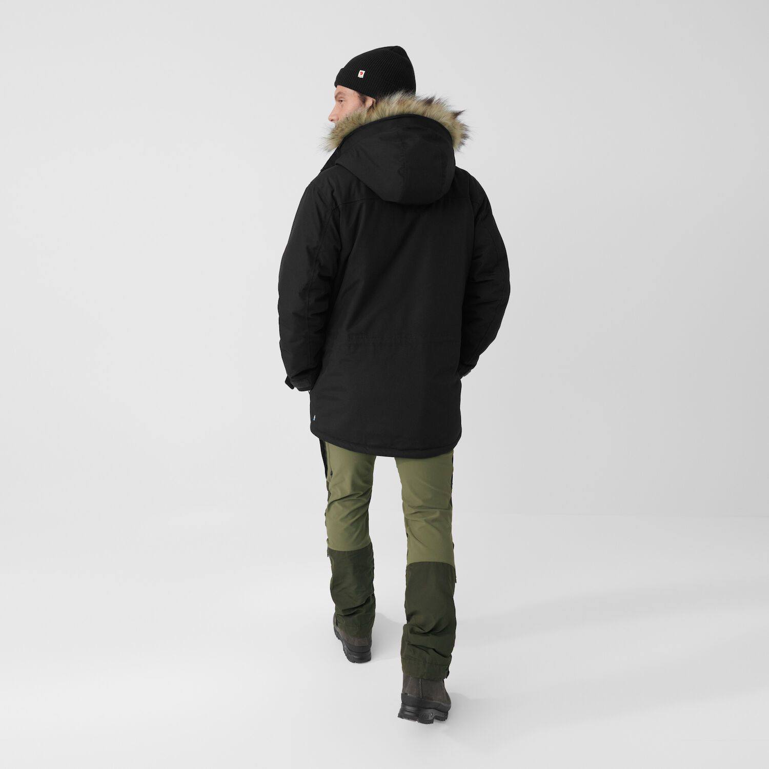 Fjällräven Men's Nuuk Parka Deep Forest 04