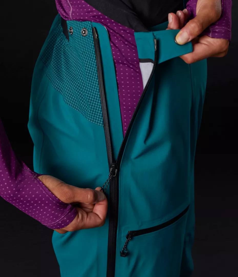 The North Face Summit L5 W Futurelight Full Zip Bib Spruce 05