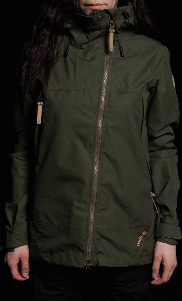 Sasta Women's Peski Jacket Musta 08