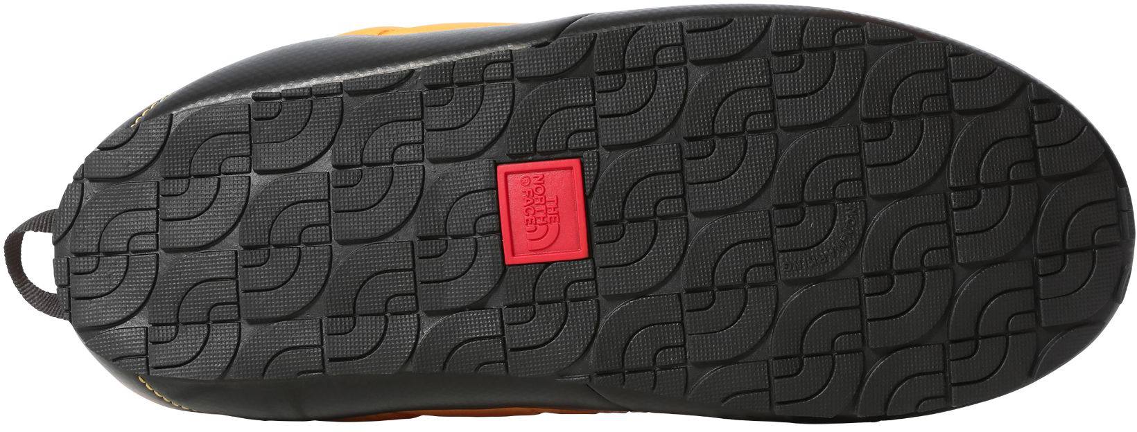 The North Face Men's Thermoball Traction Mule V Gold 04