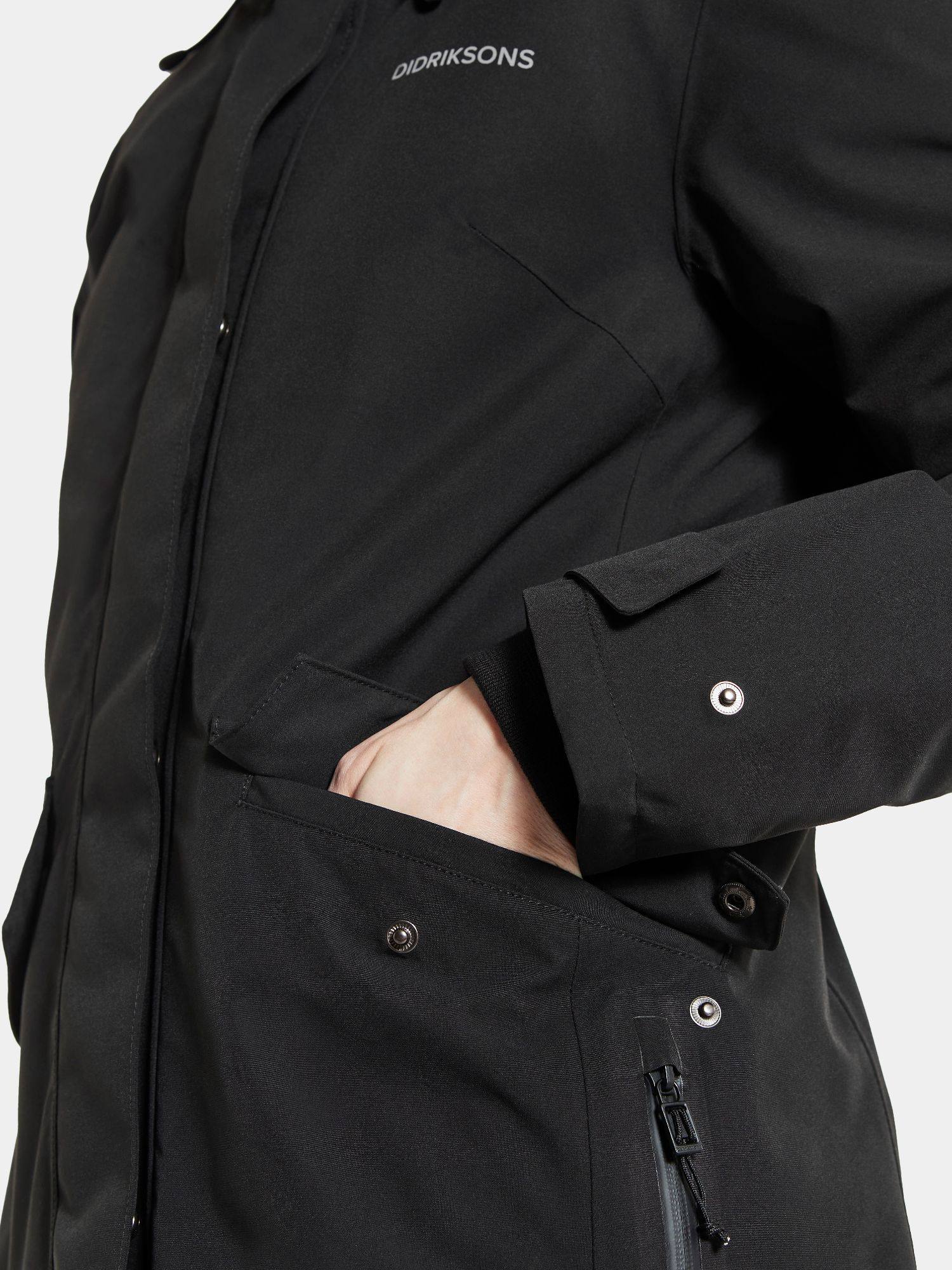 Didriksons Women's Erika Parka 3 Musta 02