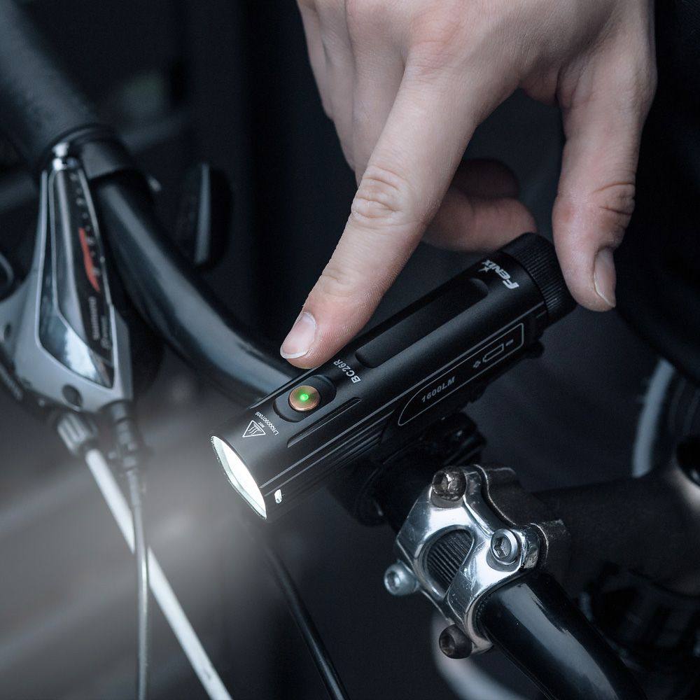 Fenix BC26R 1600 lm  02