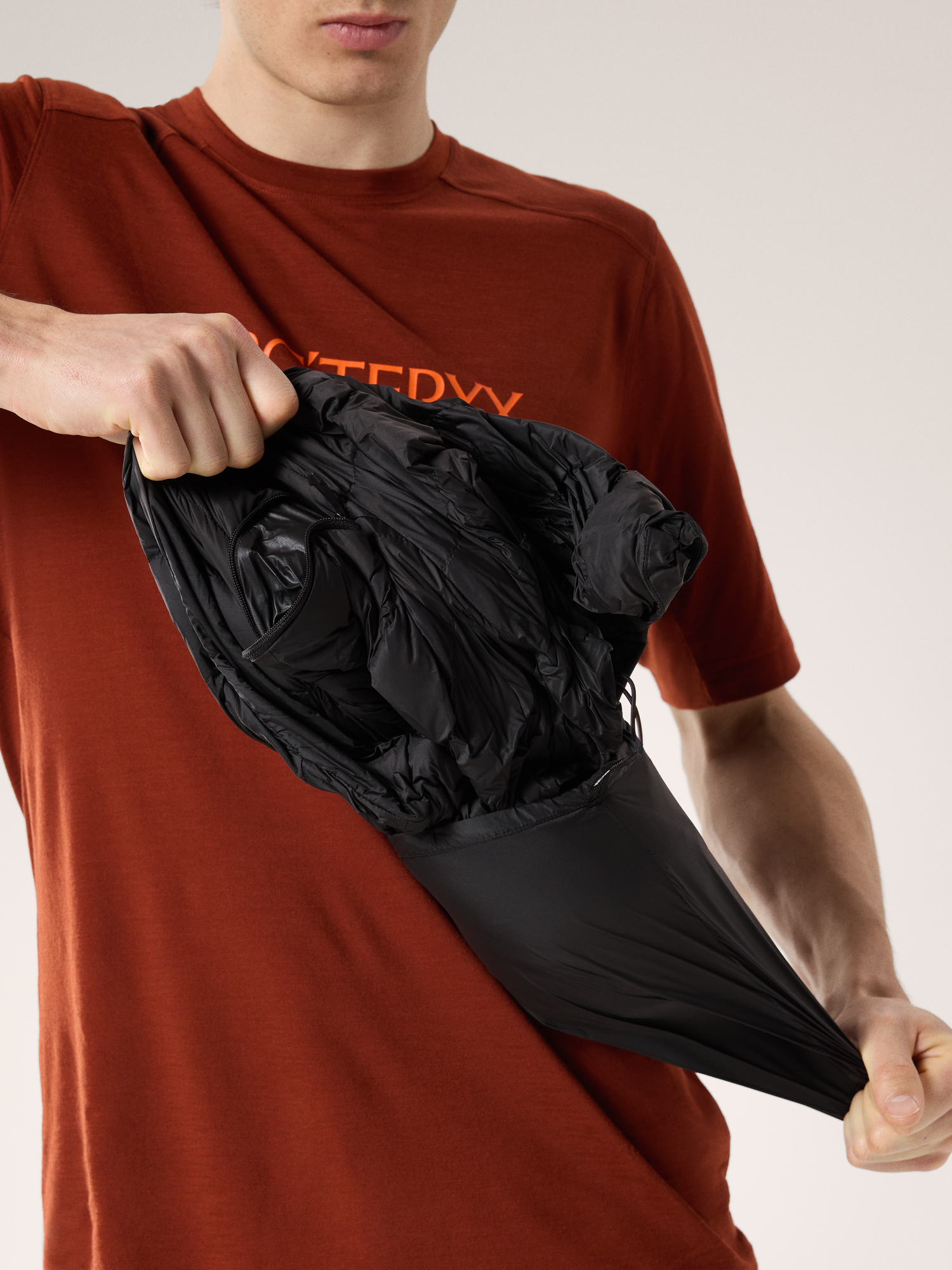 Arc'teryx Men's Cerium Hoody Musta 07