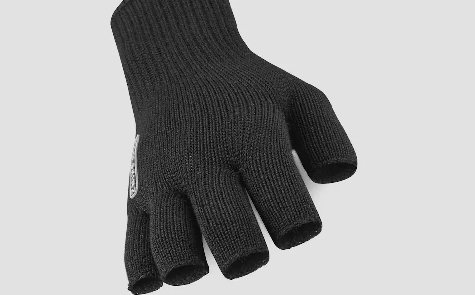 SealSkinz Thornham Black 02