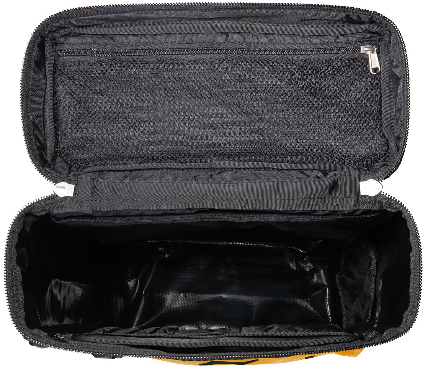 The North Face Base Camp Fuse Box Kulta/Musta 05