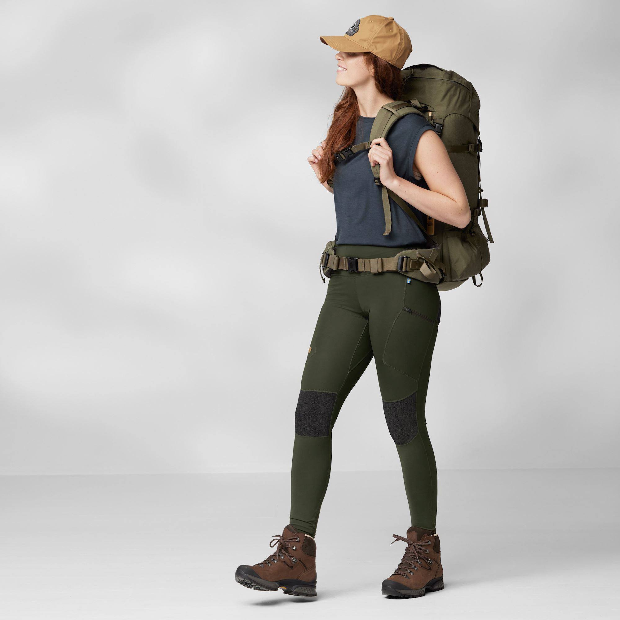 Fjällräven Women's Abisko Trekking HD Tights Deep Forest 07