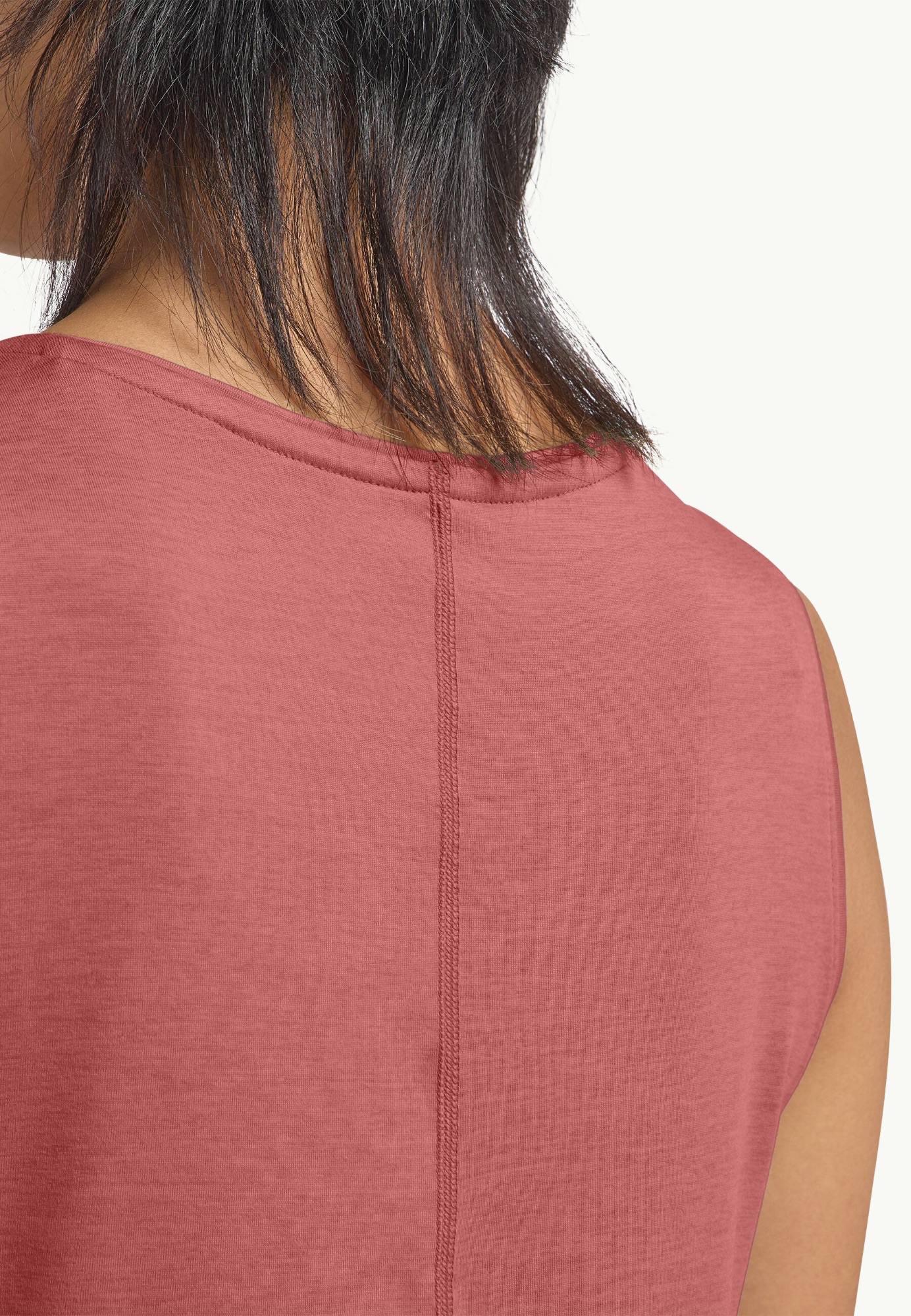 Jack Wolfskin Women's Travel Top Mineral red heather 05