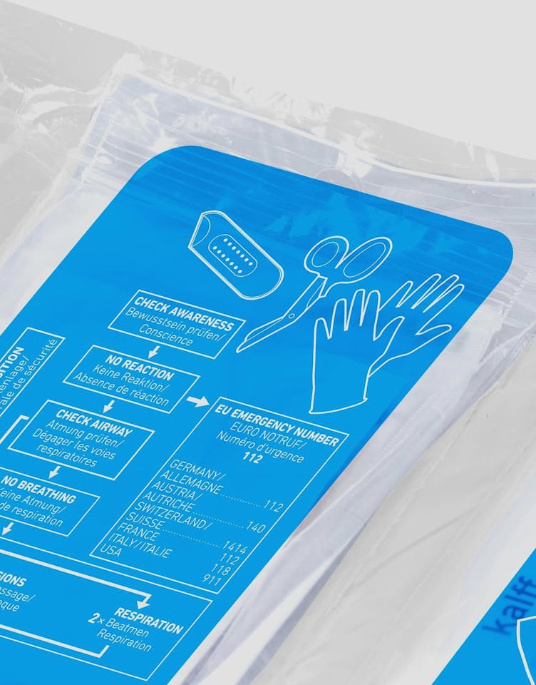 Ortovox First Aid Waterproof 03