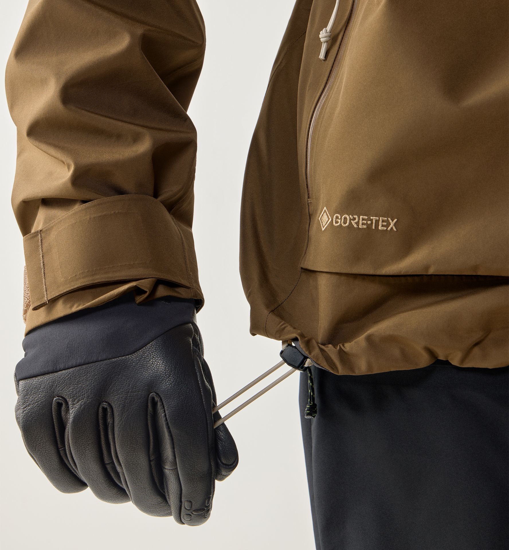 Haglöfs Men's Vassi GTX II Jacket Brown/Woodland Brown 10