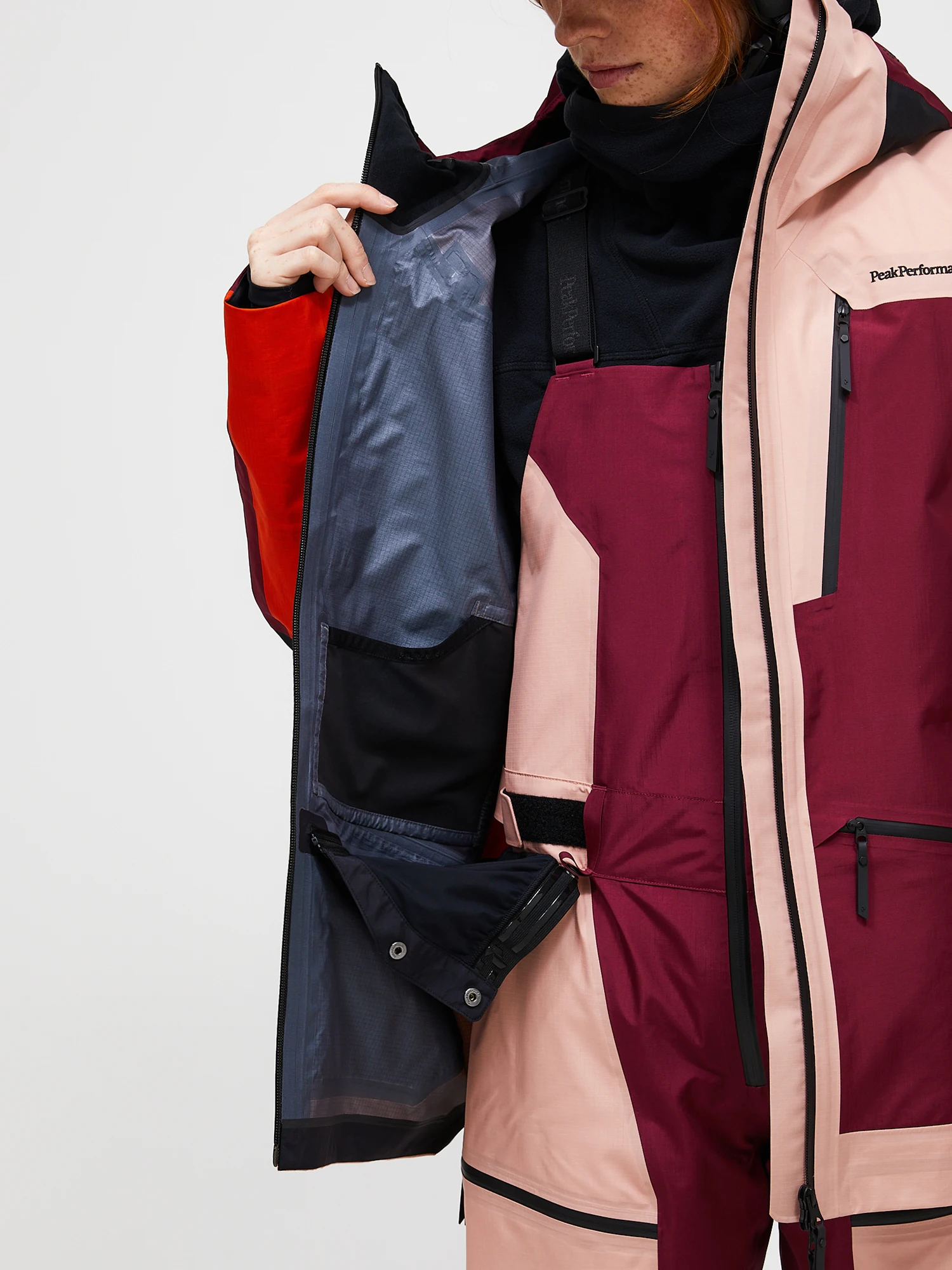 Peak Performance Women's Vertical GTX Pro Peach Fuzz / Vertical Zenith 07