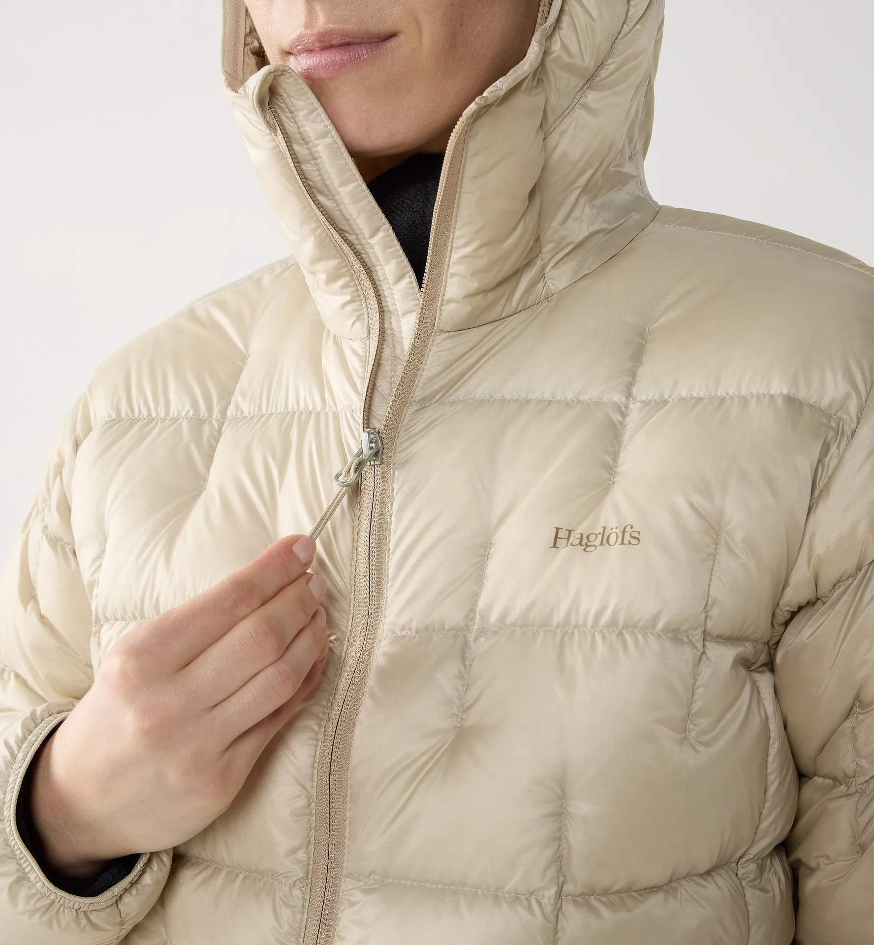 Haglöfs Women's Hede Down Hood Chalk Beige 08