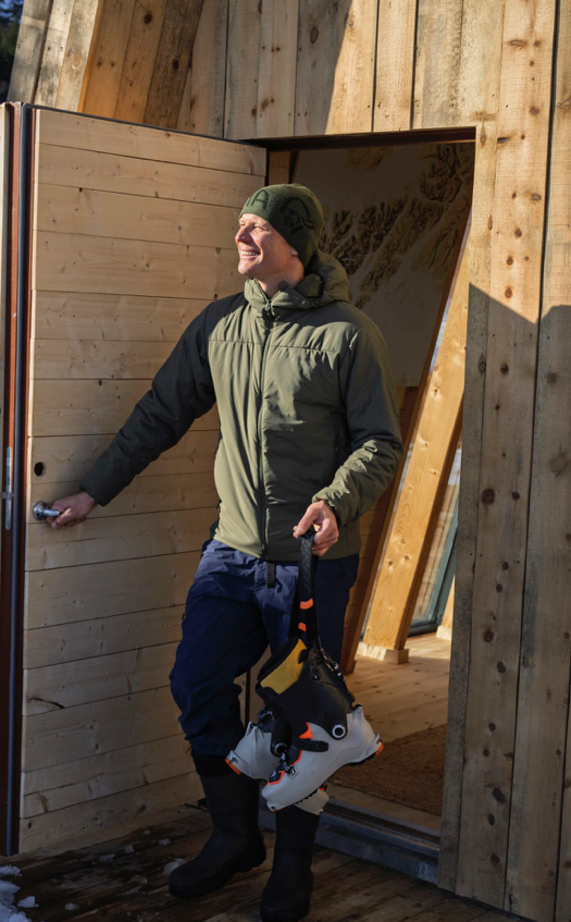 Norrøna Men's Femund Thermo60 Hood Caviar 08