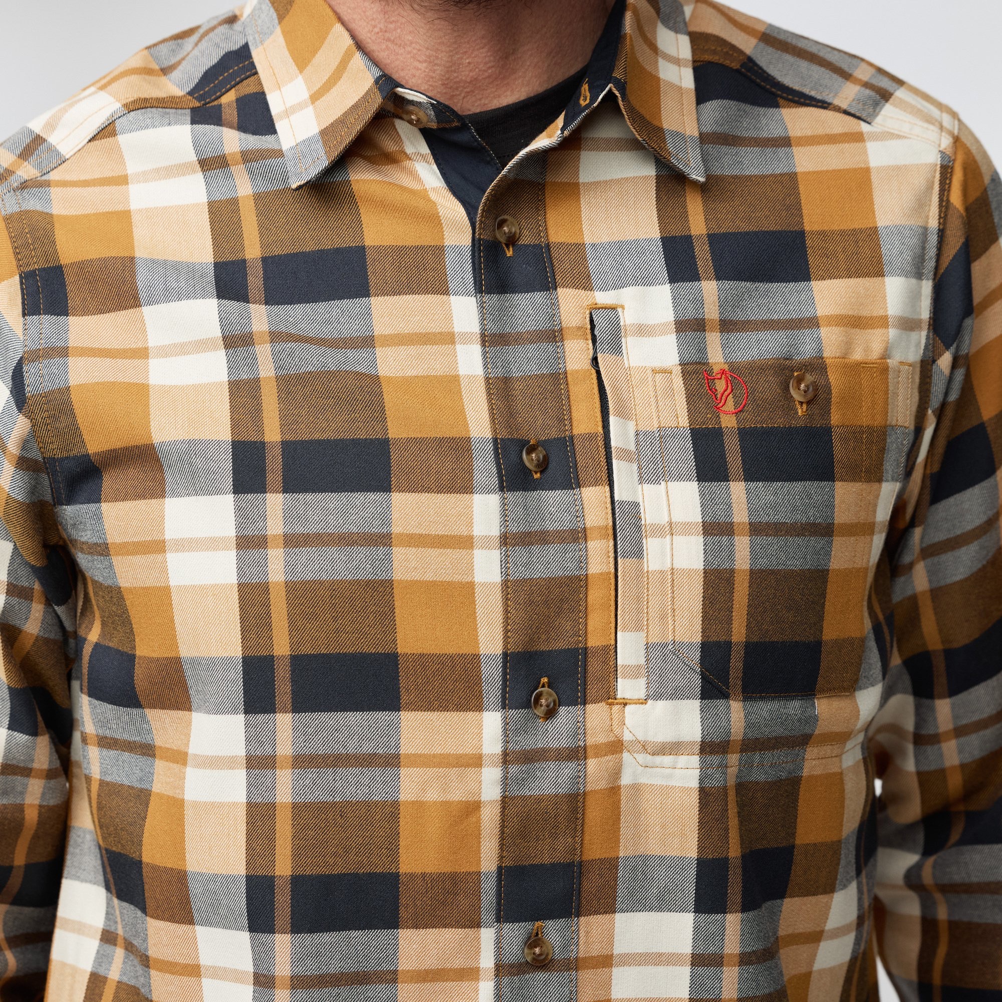 Fjällräven Men's Fjällglim Shirt Autumn Leaf 07