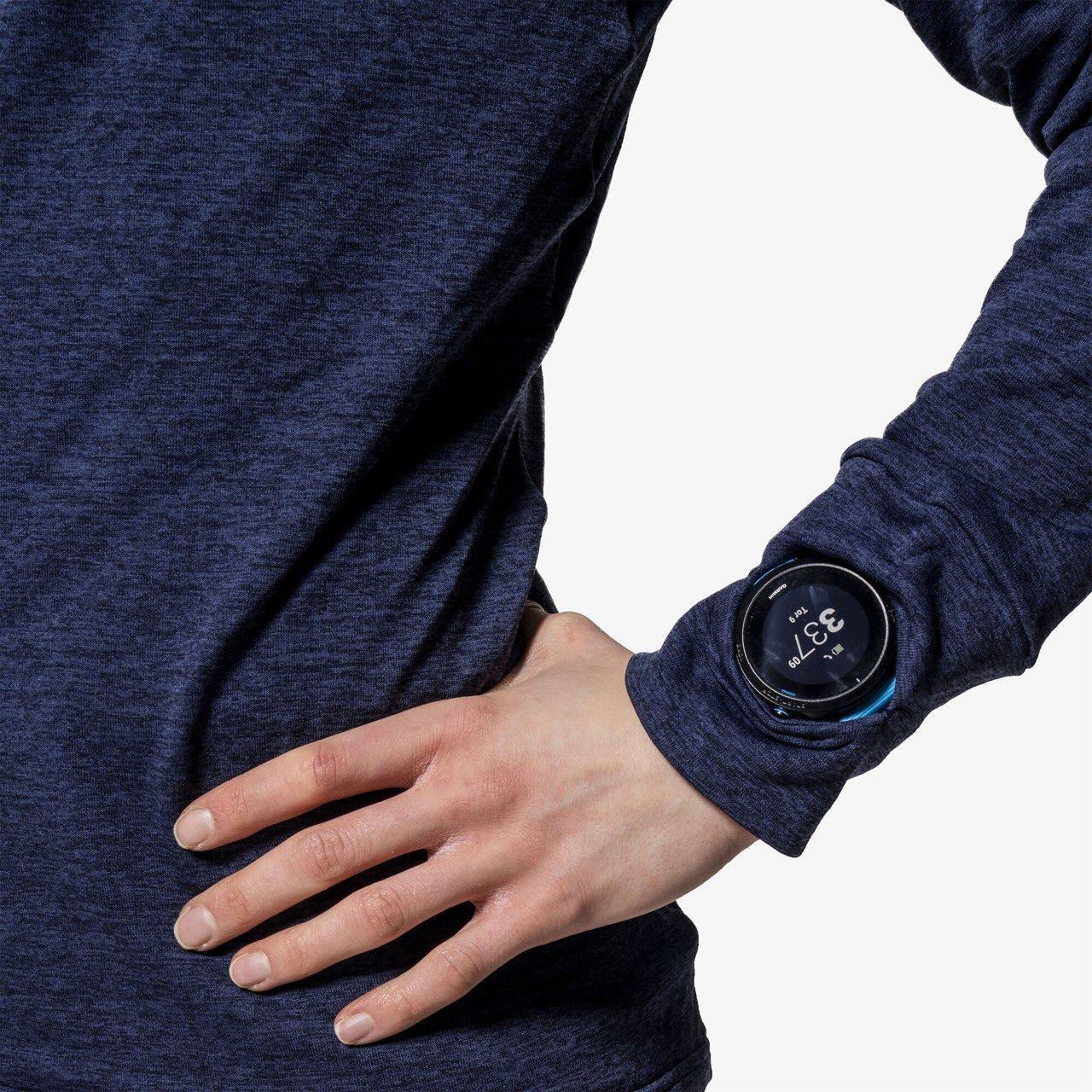 Swix Women's Pace Midlayer Hooded Dark navy 05