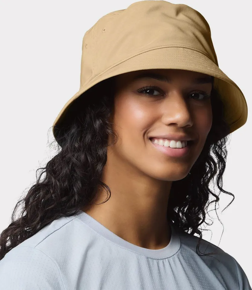 Columbia Pine Mountain II Bucket Hat Beach 01
