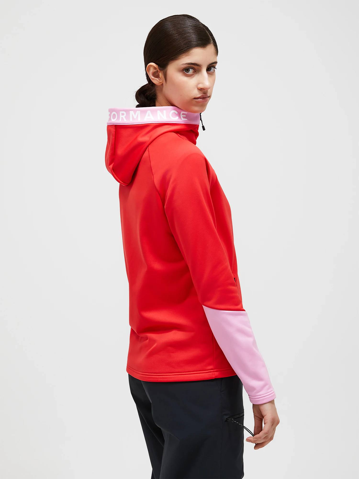 Peak Performance Women's Rider Zip Hood Brilliant red 03