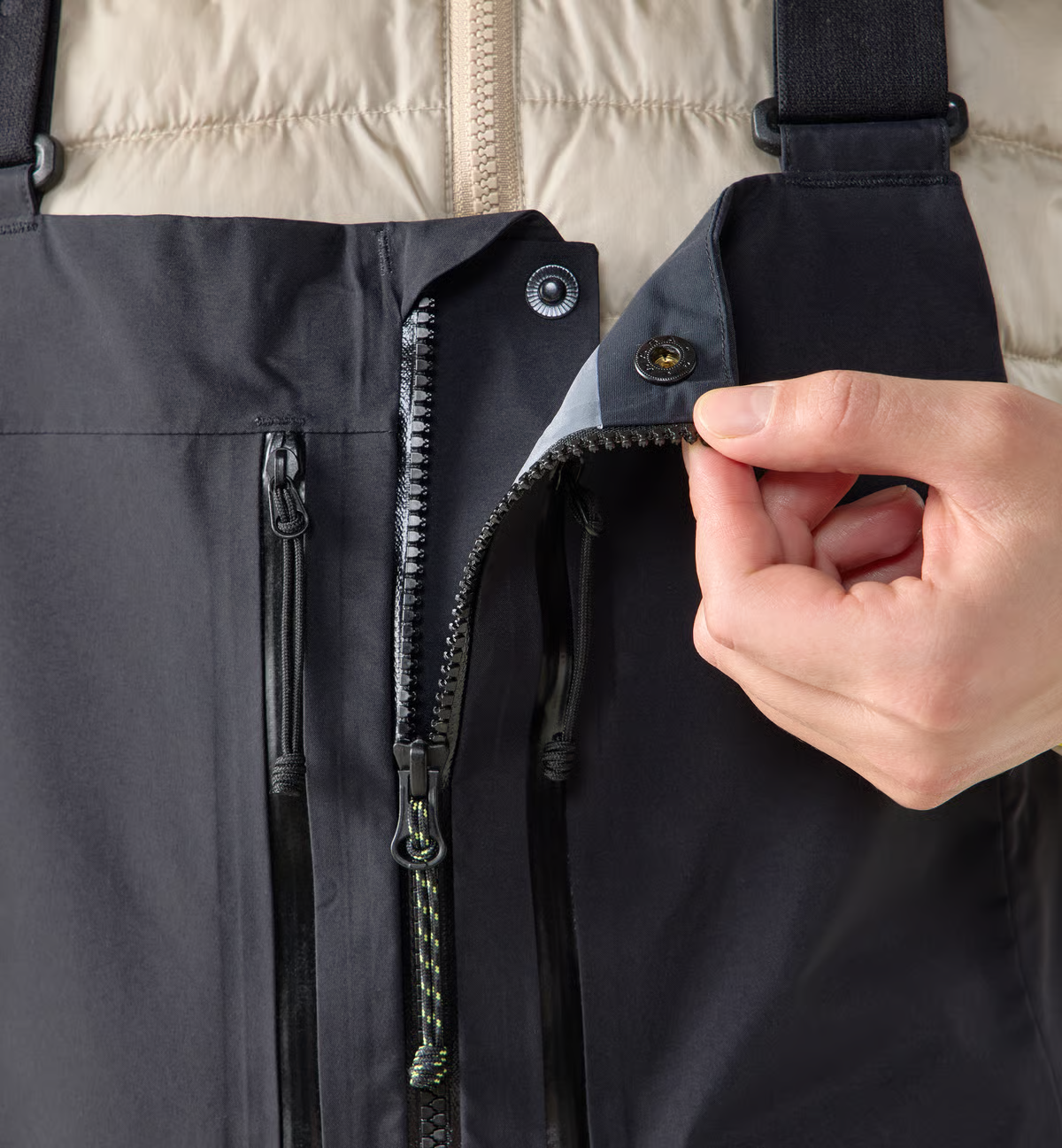 Haglöfs Women's Vassi GTX Pro II Bib Black 06