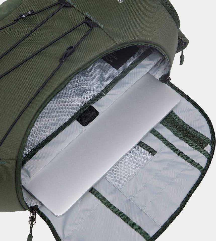 Haglöfs Corker Medium Seaweed 04