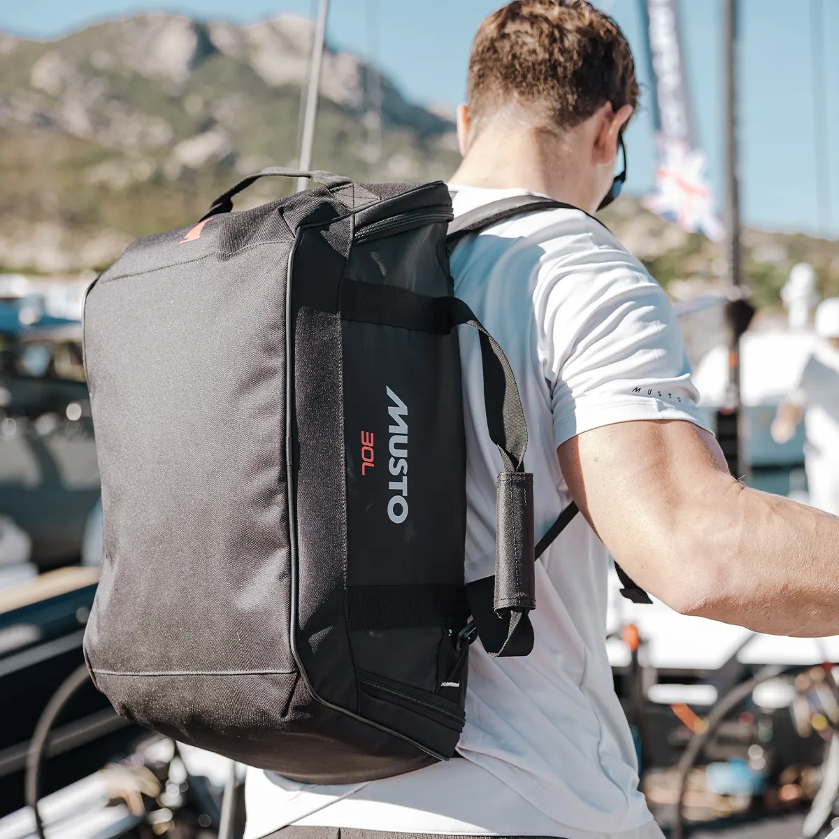 Musto 30L Duffel Bag Black 12