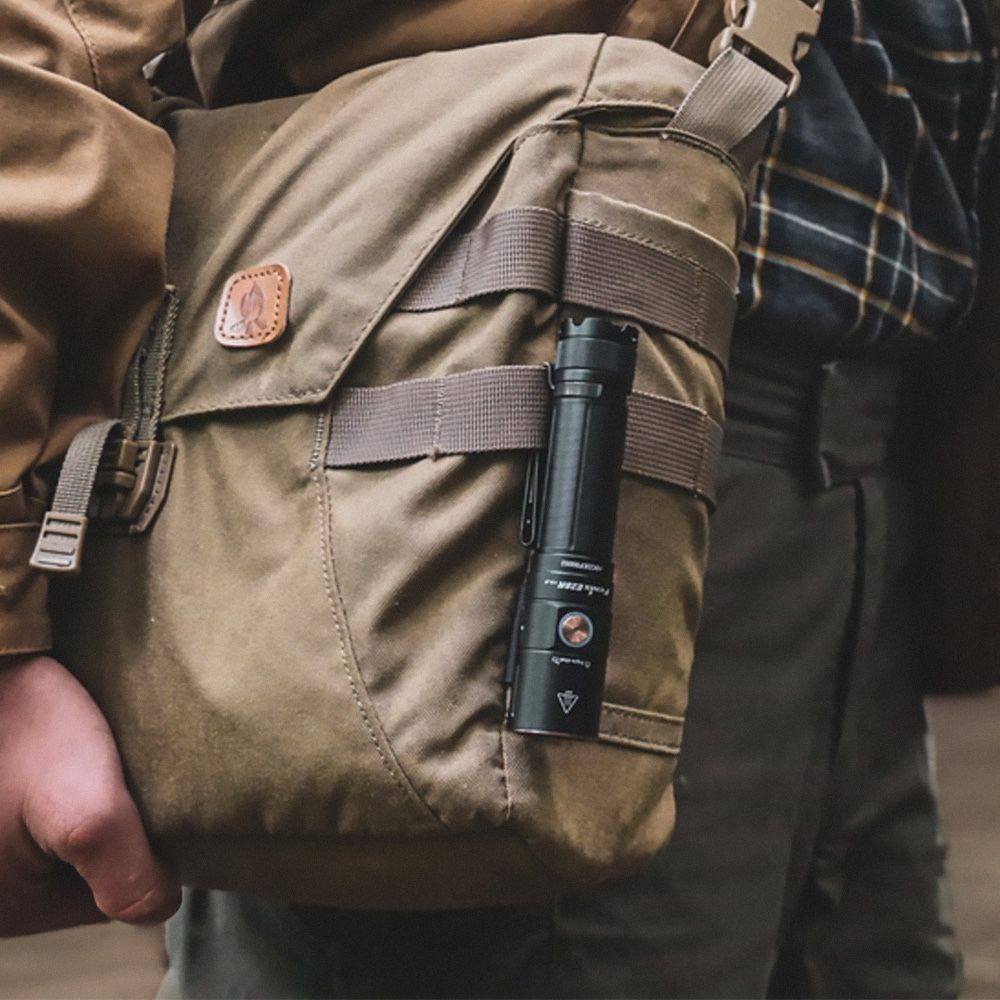 Fenix E28R V2.0 1700lm  09