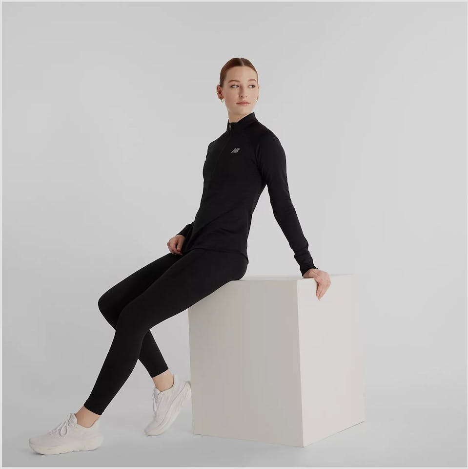 New Balance Women's Athletic Heat Grid Halfzip Black 02
