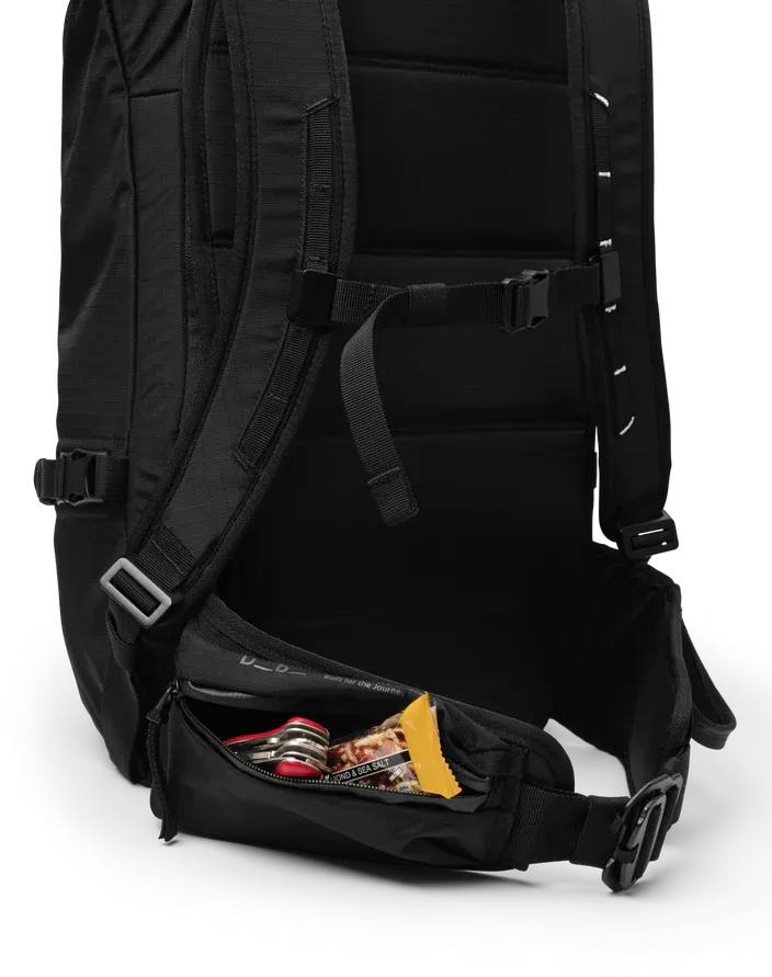 DB Snow Pro 25L Backpack Black 08