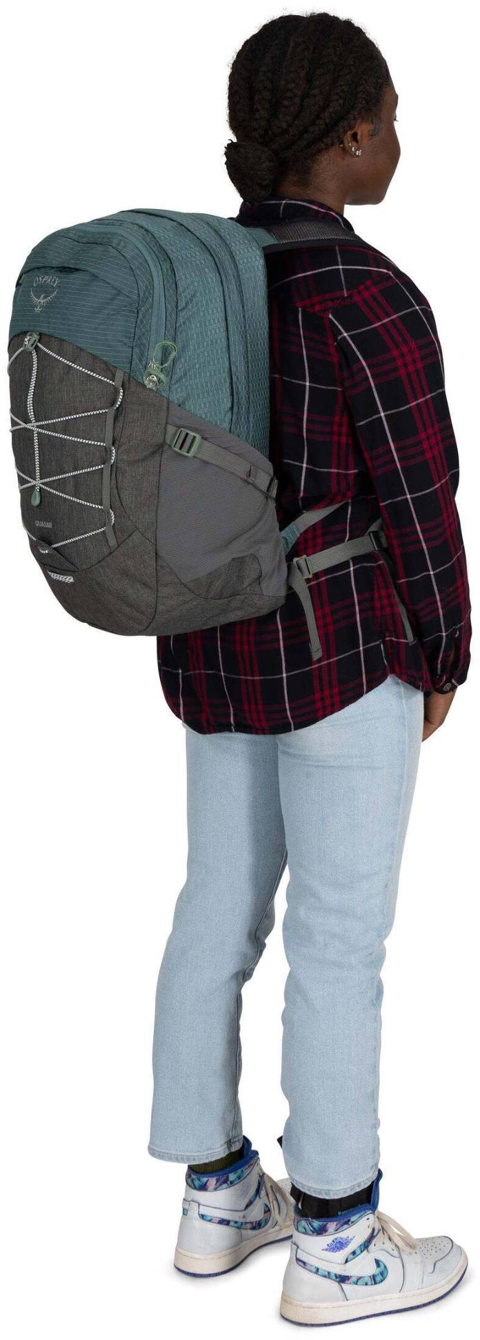 Osprey Quasar Black 09