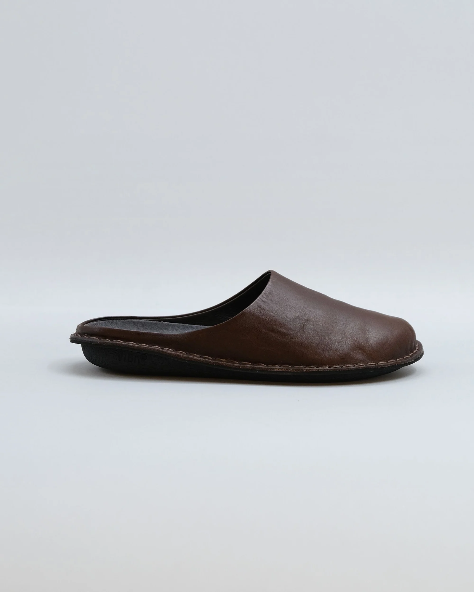 VIBAe Roma Leather Cocoa 03