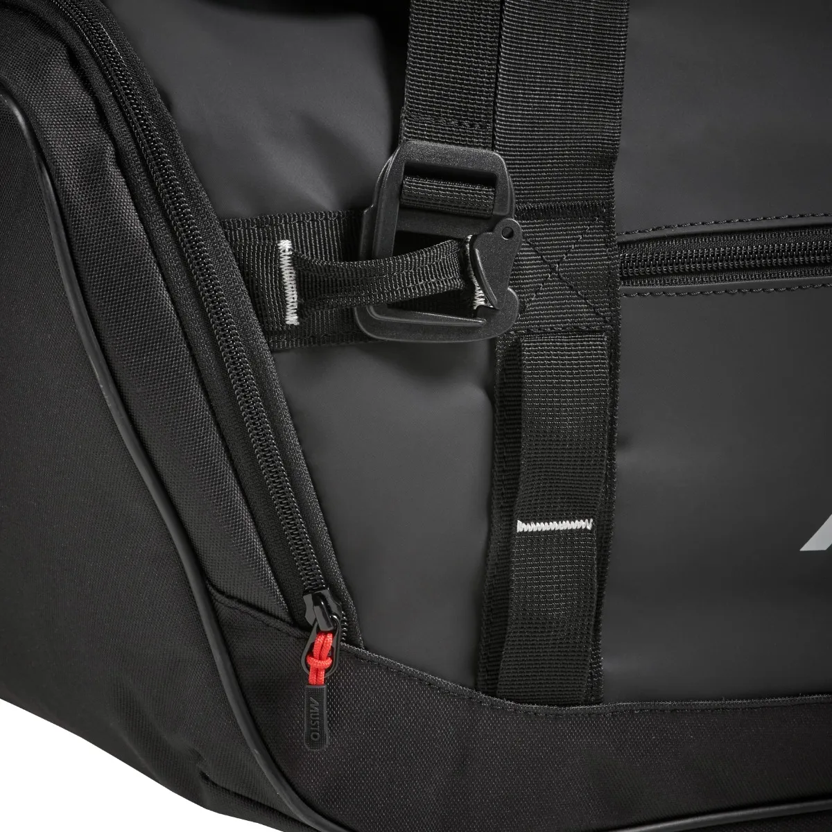 Musto 30L Duffel Bag Black 08