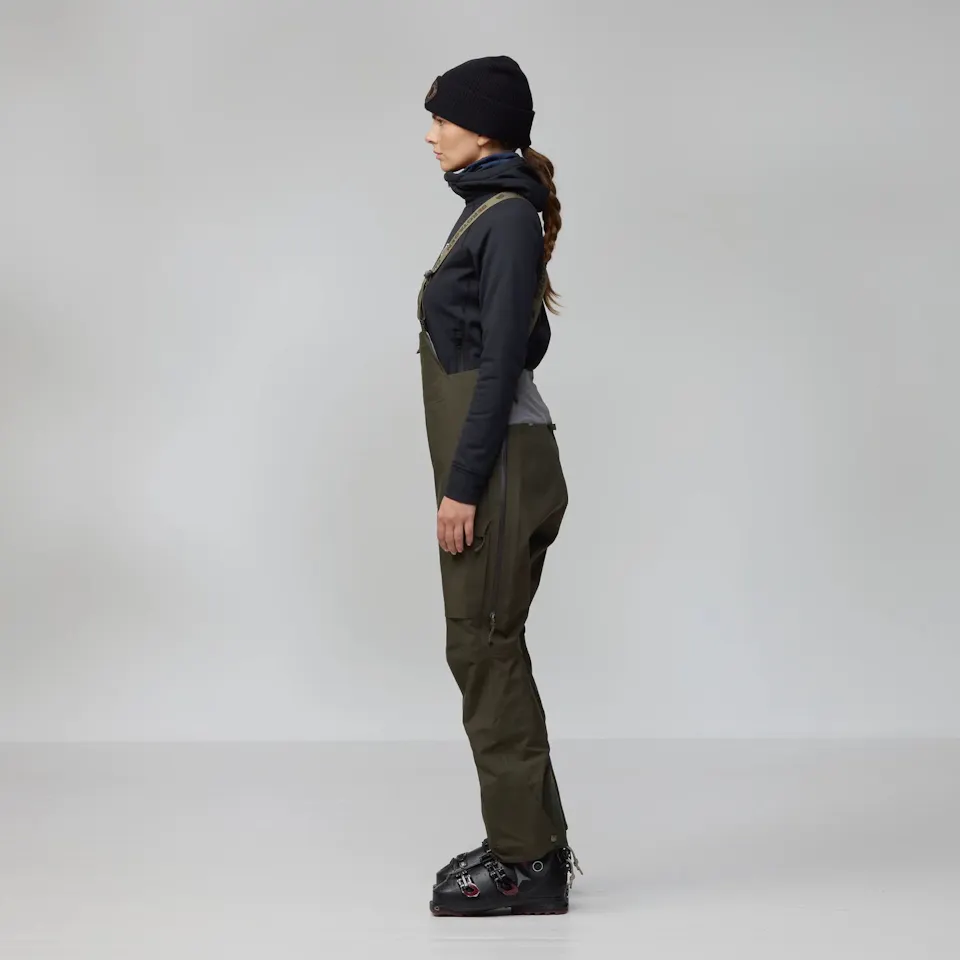 Fjällräven Women's Bergtagen GTX Tour Trousers Black 03